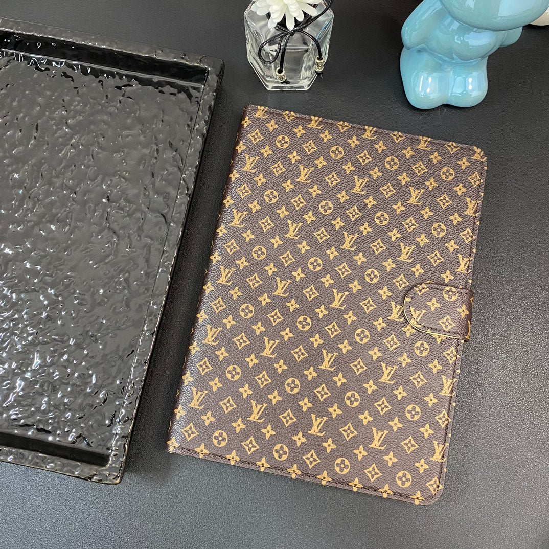 Luxury Leather Monogram iPad Case Small Printing -CRLV052