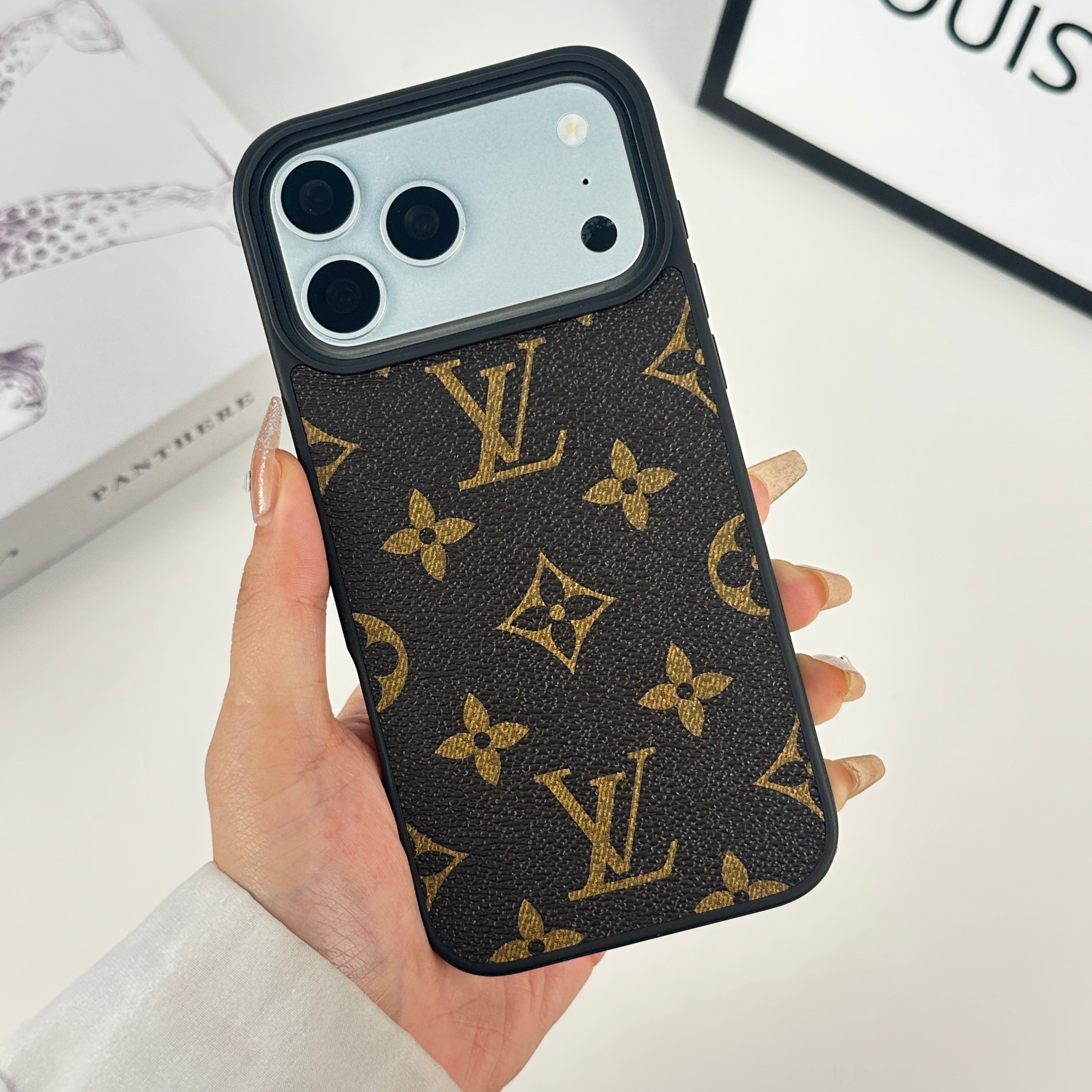 Elegant Leather Monogram iPhone Case For iPhone 17 Series-CRLV031