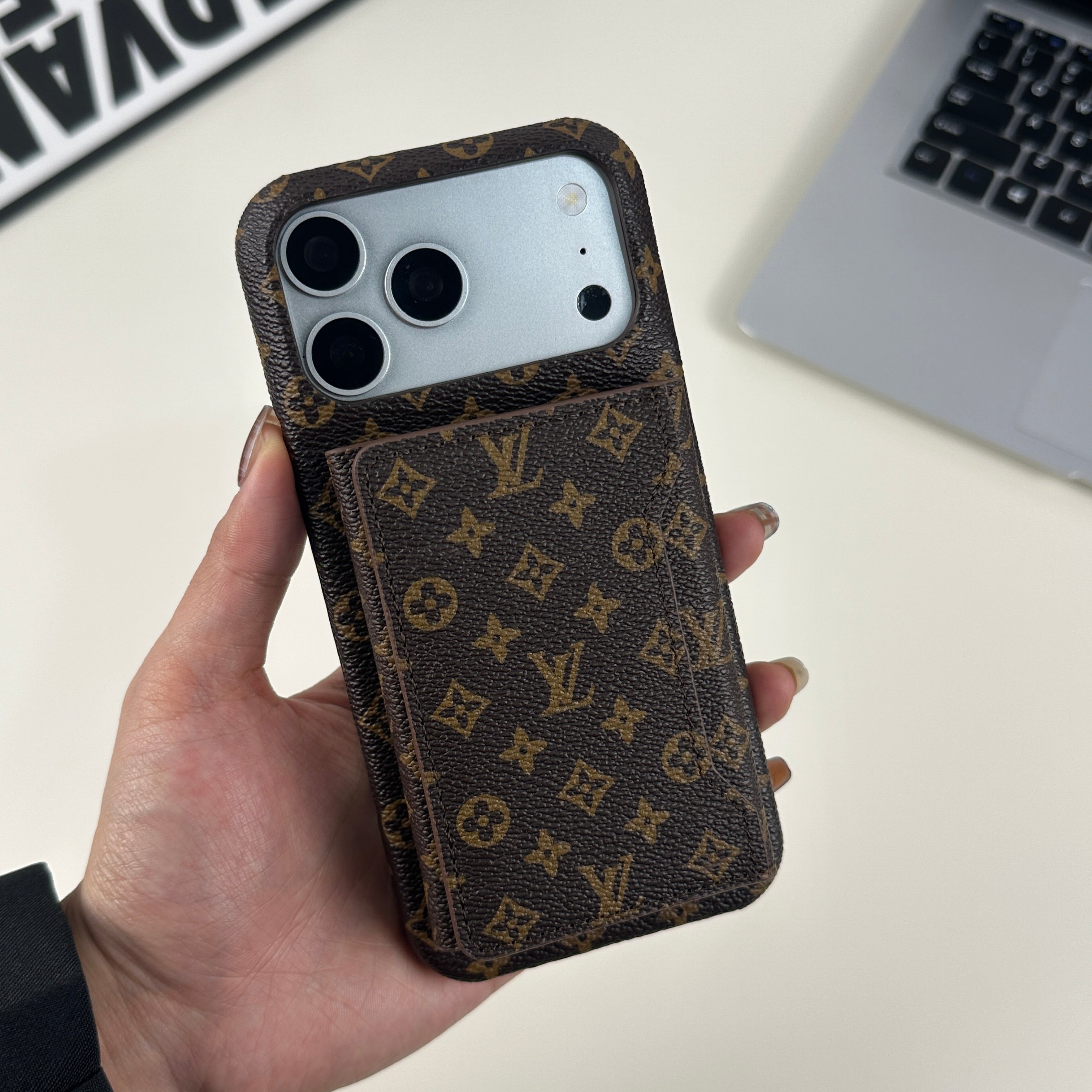 Leather Monogram Magnetic Wallet Small Printing-CRLV016