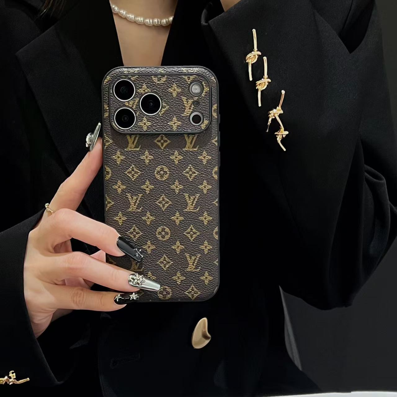 Luxury Leather Monogram iPhone Case For iPhone 17 Series-CRLV085